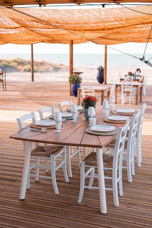 Valerio Resort Beach Club Margherita Di Savoia Exterior photo